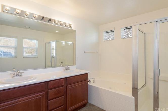 33546 Cedar Creek Ln #33546 - Photo 3 of 13