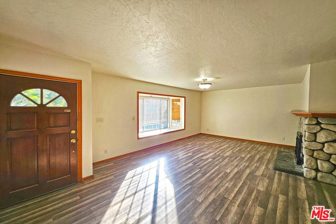 9321 Donna Ave #9321 - Photo 2 of 29