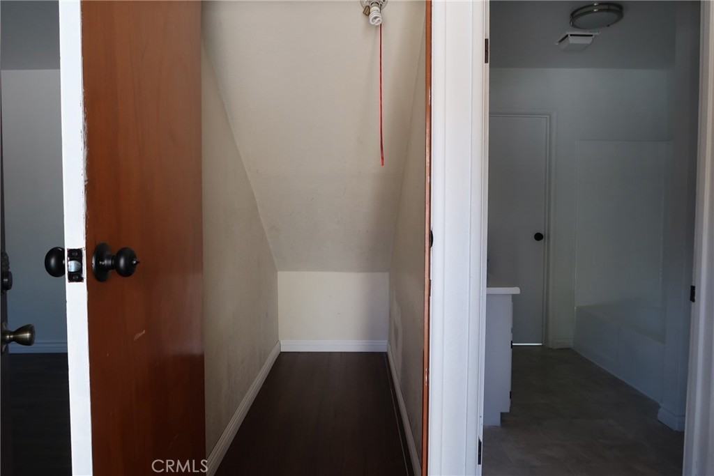 455 Nassau Ave #455 - Photo 4 of 45