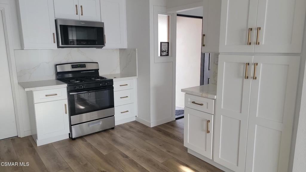 1720 Elsinore Ave #1720 - Photo 6 of 42