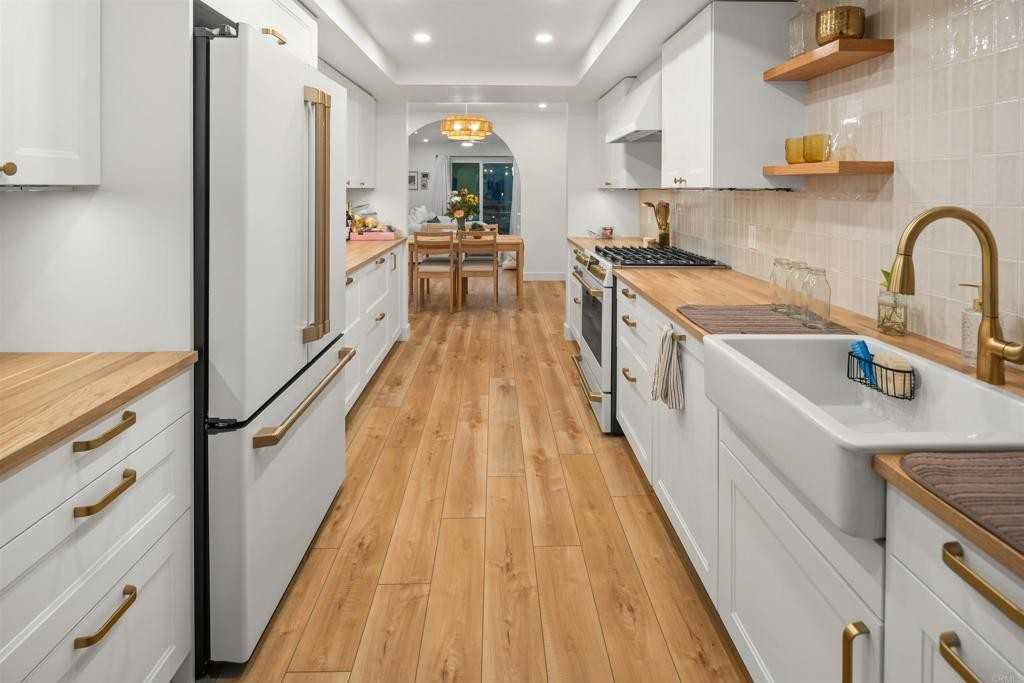 334 S Myers St #334-1 - Photo 2 of 27