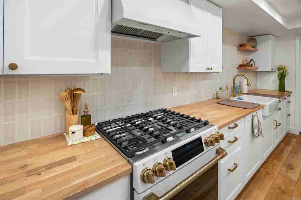 334 S Myers St #334-1 - Photo 5 of 27