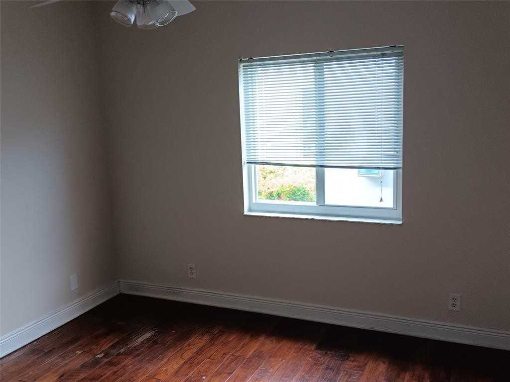 1306 Sw 44th Ter #1306 - Photo 2 of 14