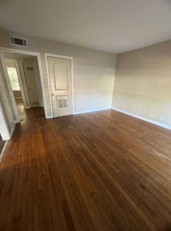 203 W North St #203A - Photo 2 of 8