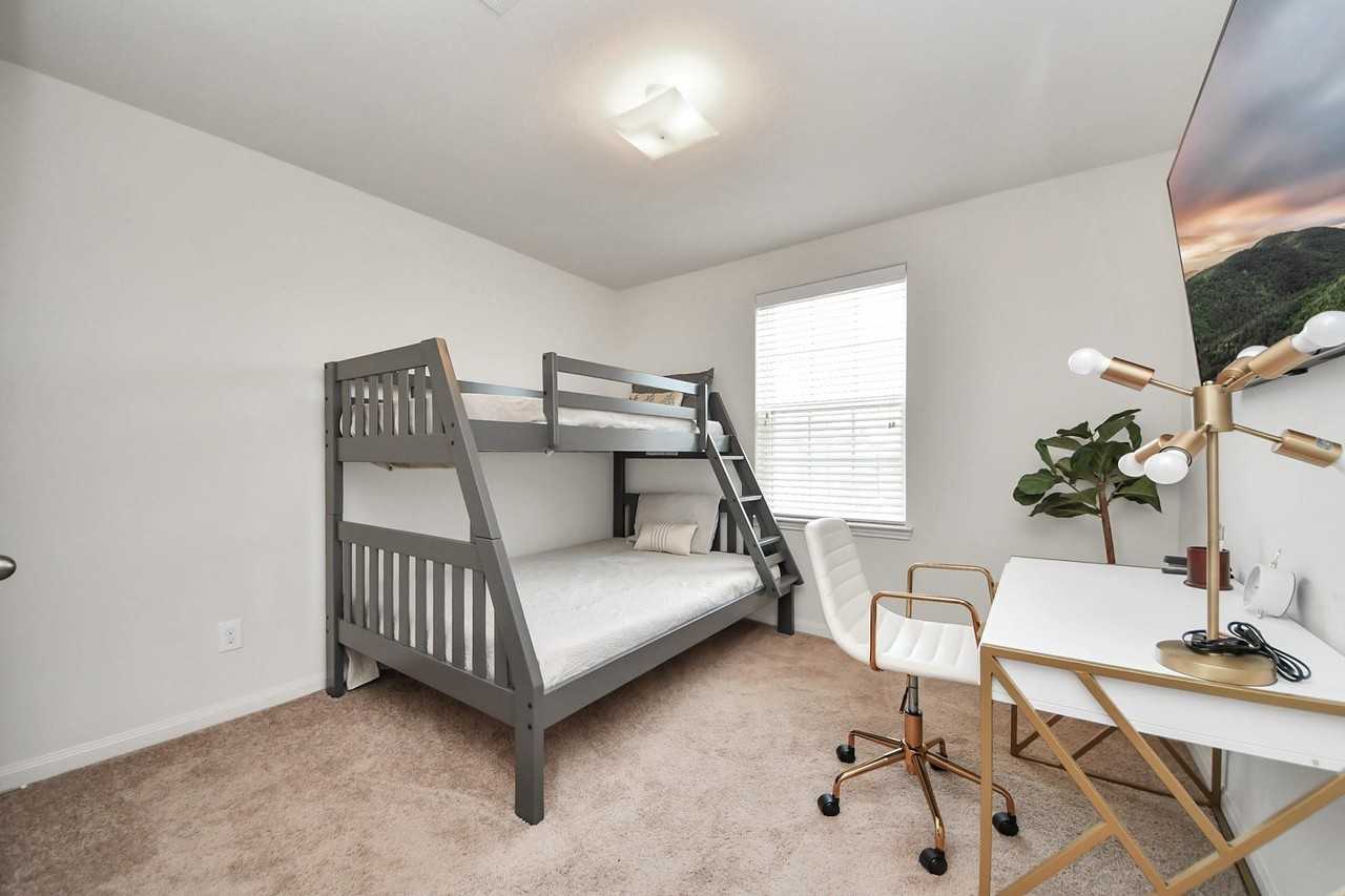 9423 Grand Spark Dr #9423 - Photo 3 of 46