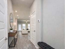 featured image of 6927 Ventura Dr #6927