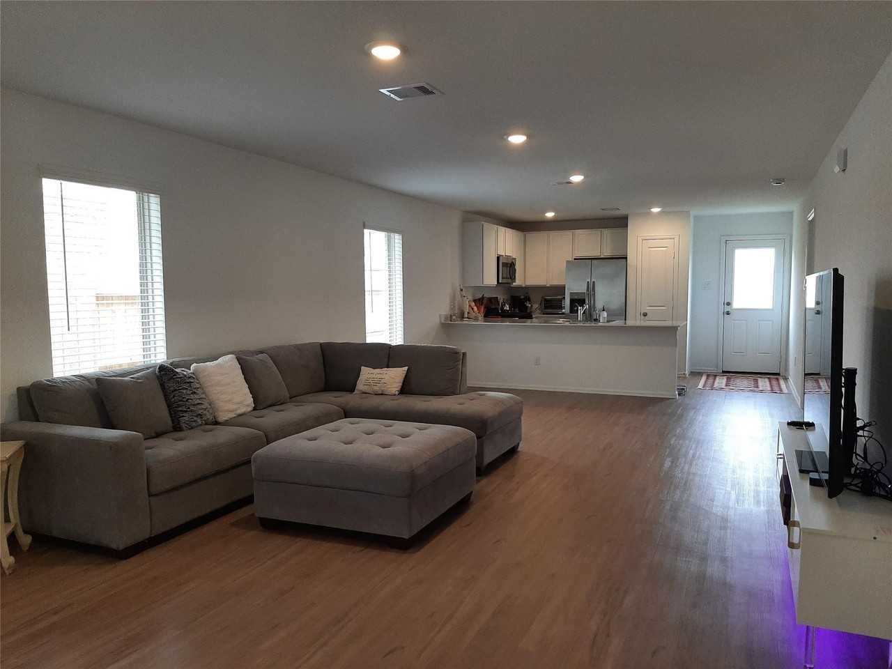 26802 Cenzontle Dr #26802 - Photo 7 of 10