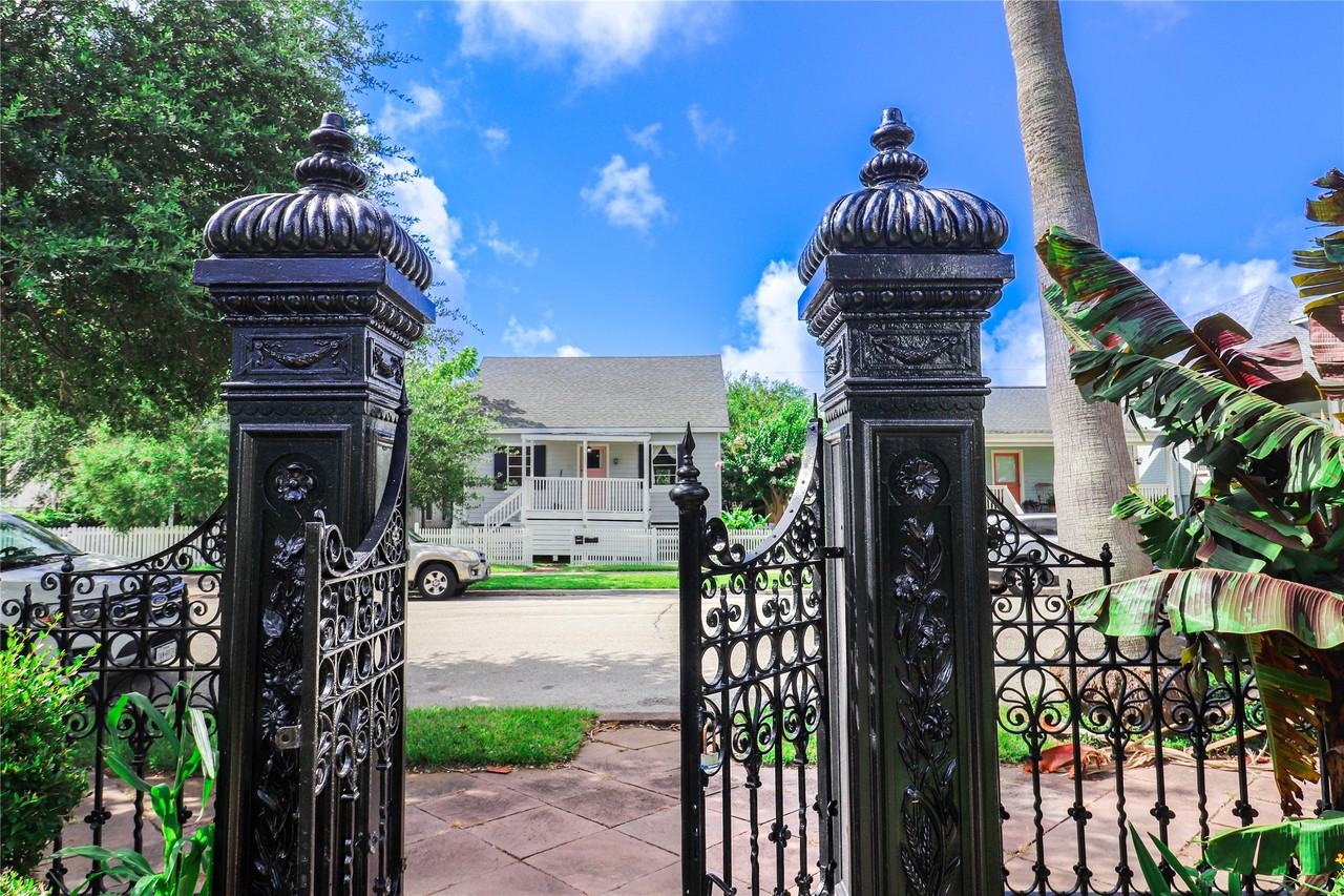 1505 Church St #1505 - Photo 2 of 11