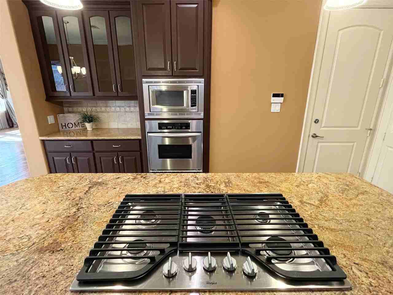 5455 Hidalgo St #5455 - Photo 4 of 22