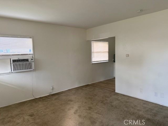 540 N Howard Ave #540 - Photo 2 of 10