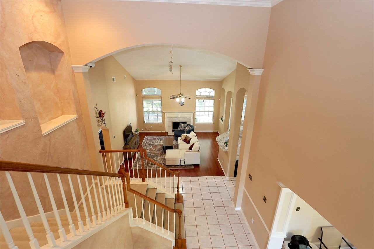 1505 Ash Run Ct #1505 - Photo 4 of 24