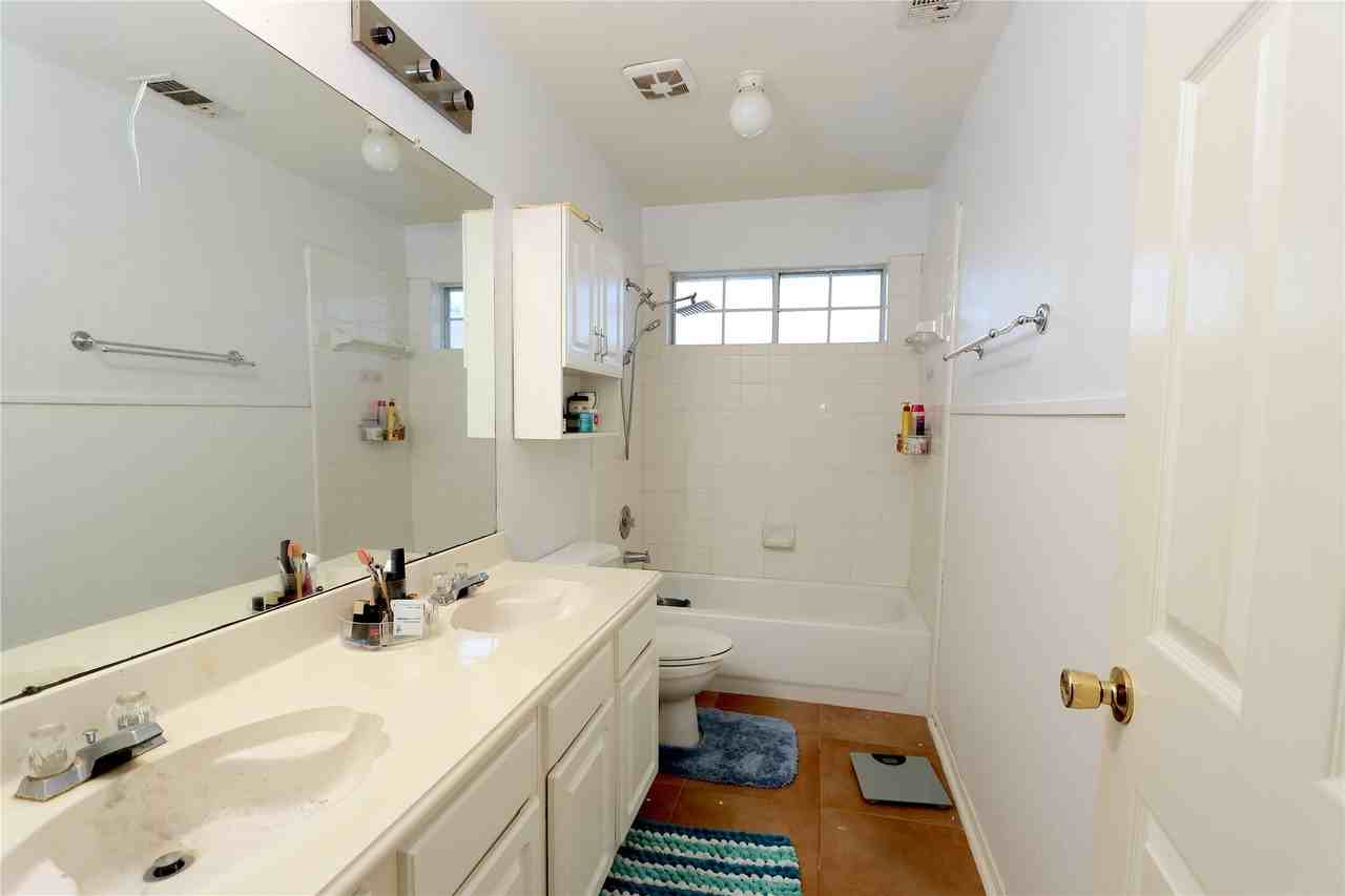 1505 Ash Run Ct #1505 - Photo 7 of 24