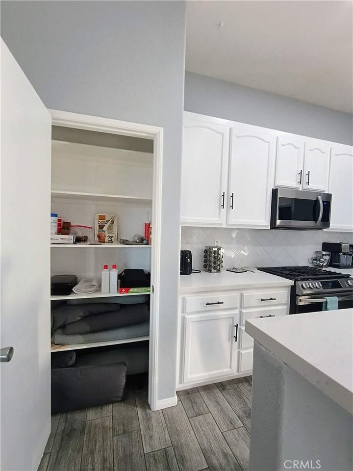 13581 Mountain Top Dr #13581 - Photo 4 of 46