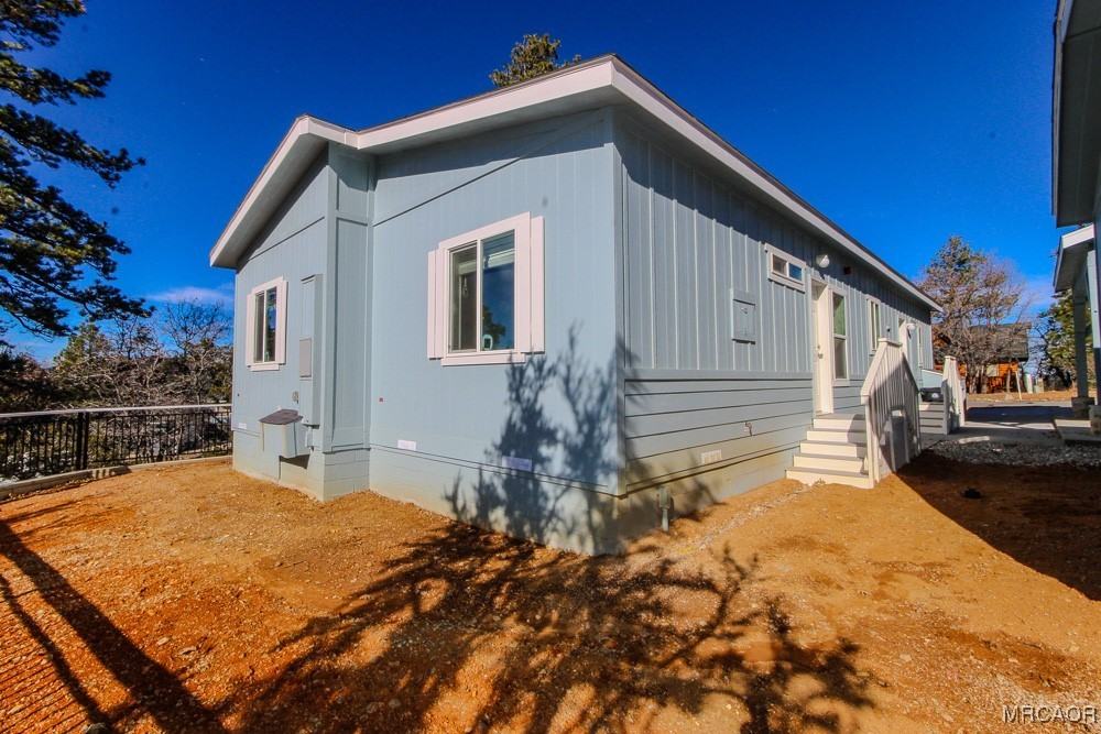 1336 La Crescenta Drive #1336-1 - Photo 3 of 38