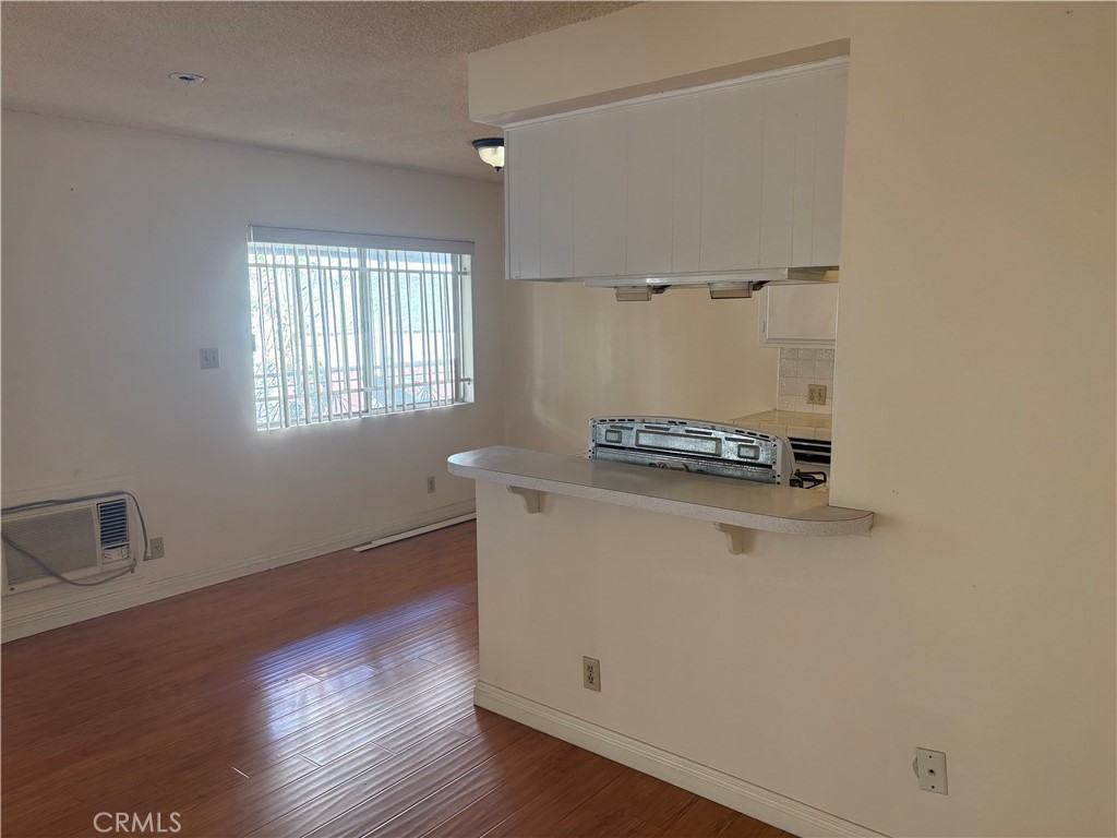 415 N 3rd St #415F - Photo 6 of 16