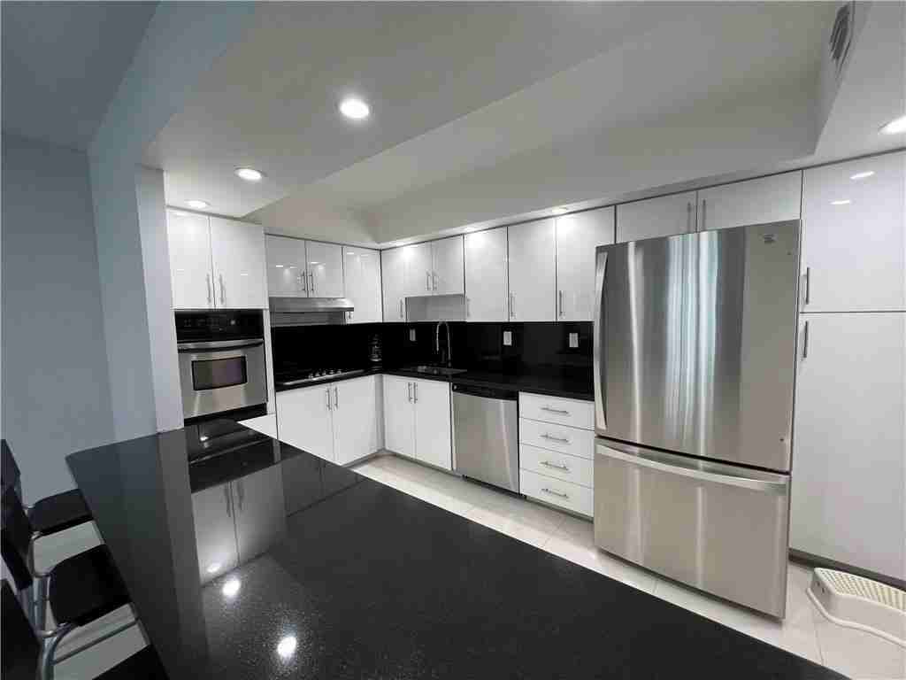 19380 Collins Ave #19380-615 - Photo 4 of 27