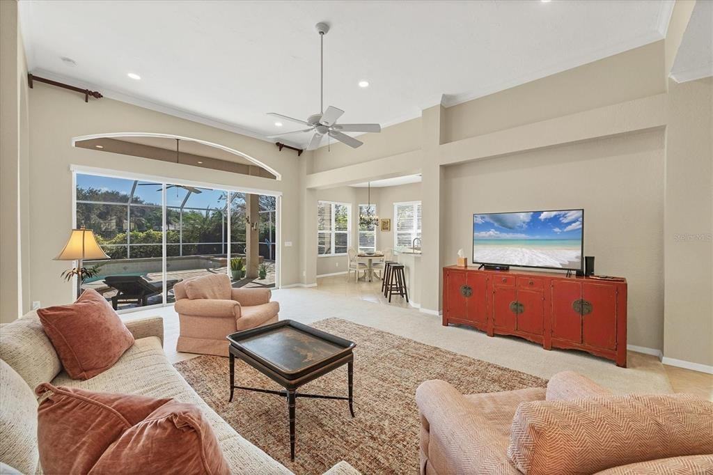 4375 Mirabella Cir #4375 - Photo 5 of 28