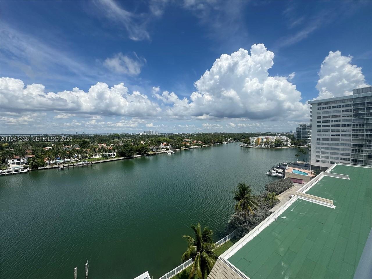 5750 Collins Ave #575010F - Photo 4 of 16