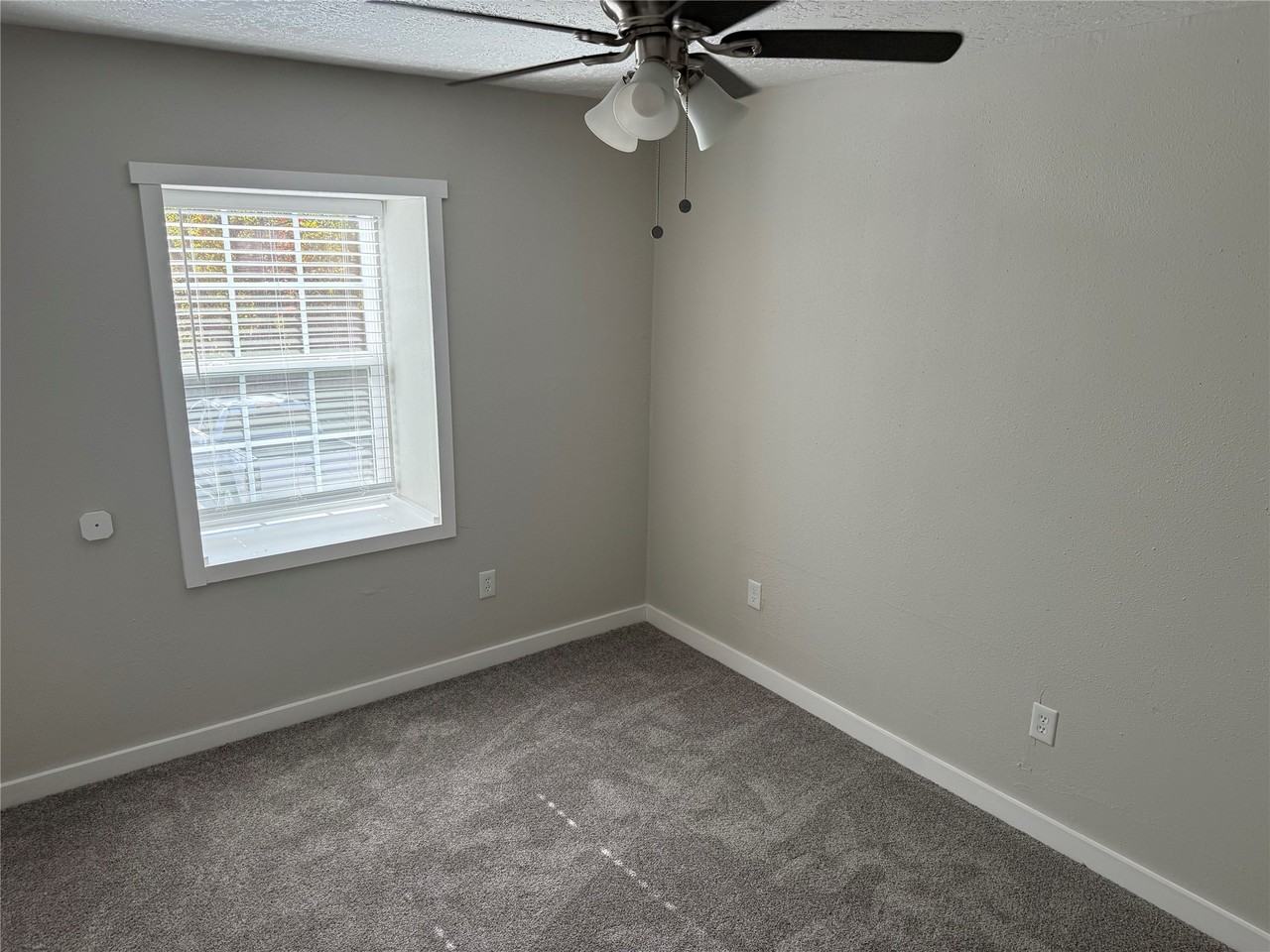 505 Waco St #505-3 - Photo 5 of 11