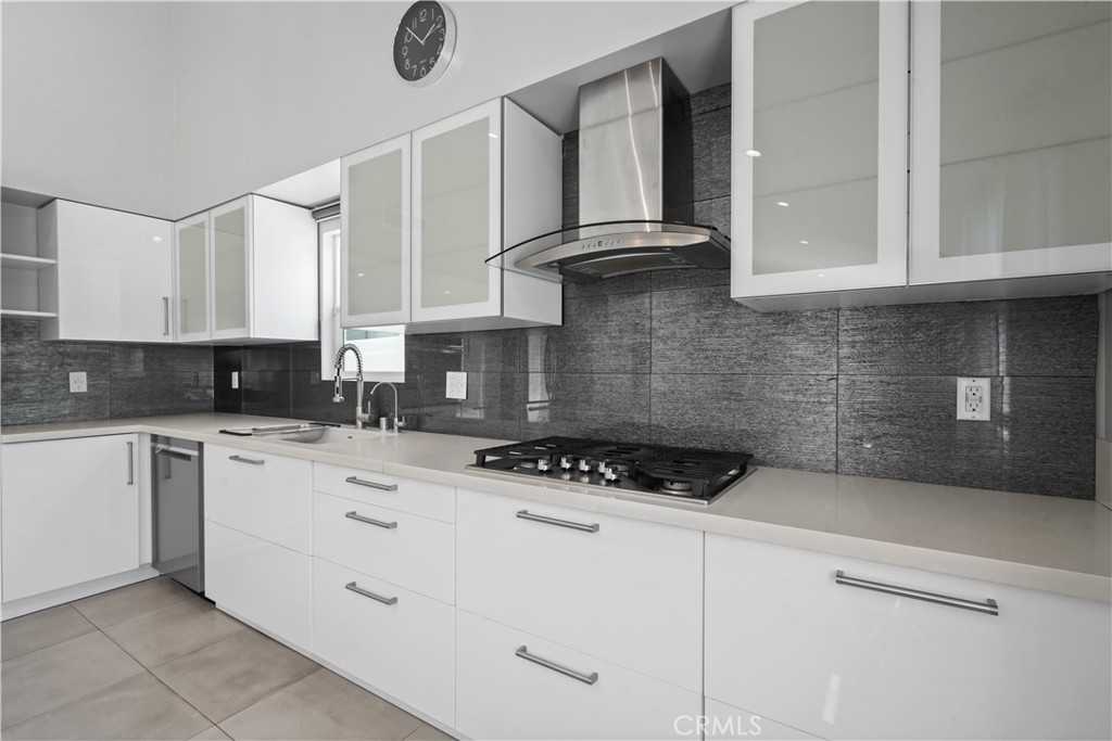 12835 Titian Ave #12835 - Photo 2 of 39