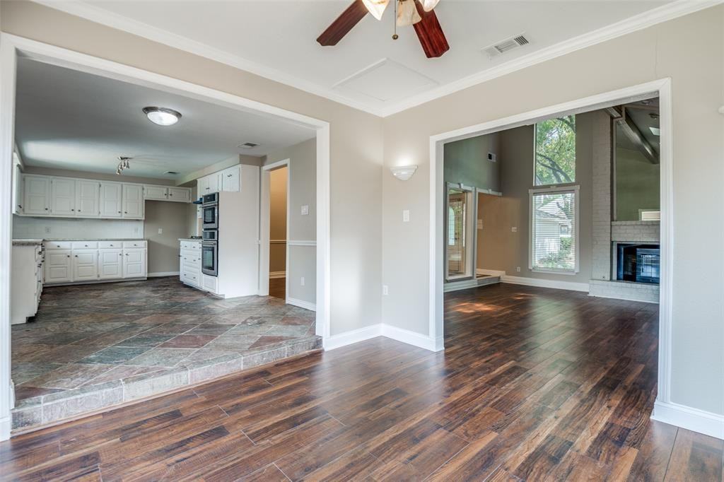 3104 Cambridge Dr #3104 - Photo 6 of 17