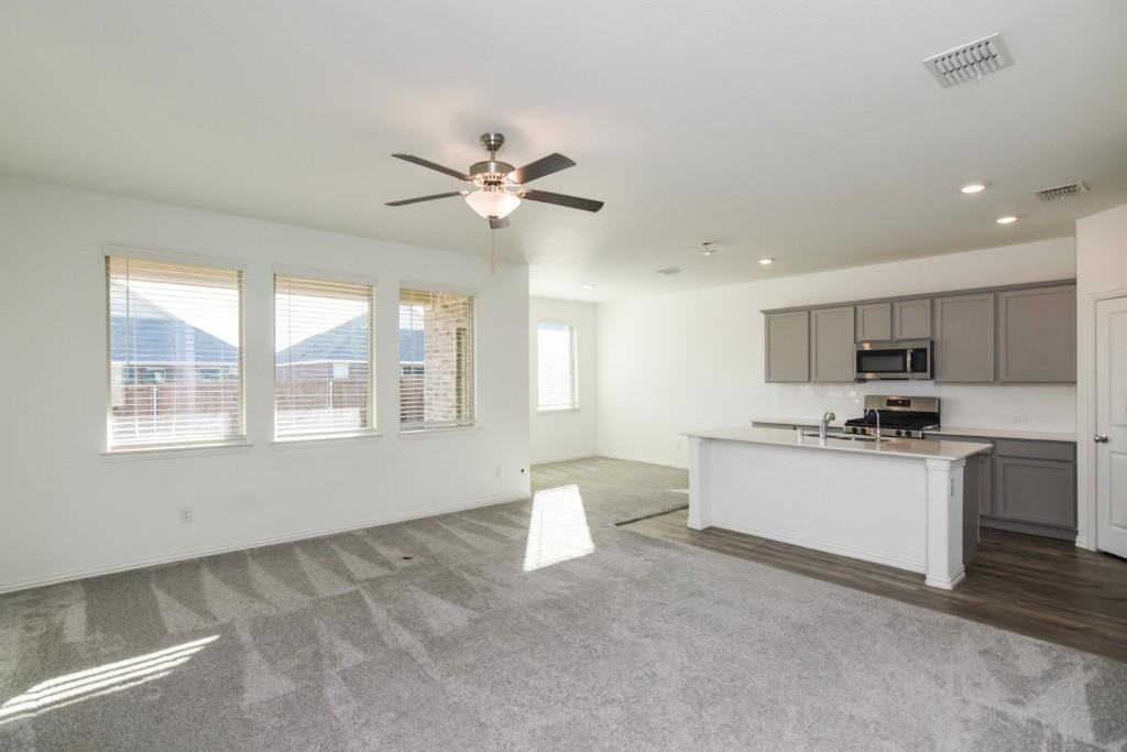 1840 Da Vinci Dr #1840 - Photo 7 of 19