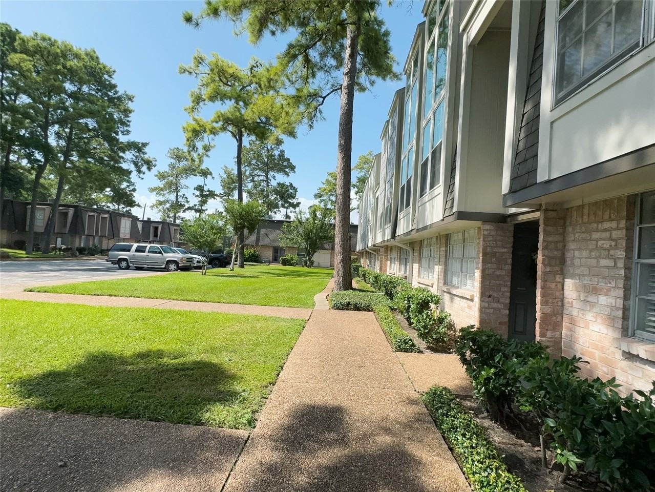 12633 Memorial Dr #12633-74 - Photo 2 of 23