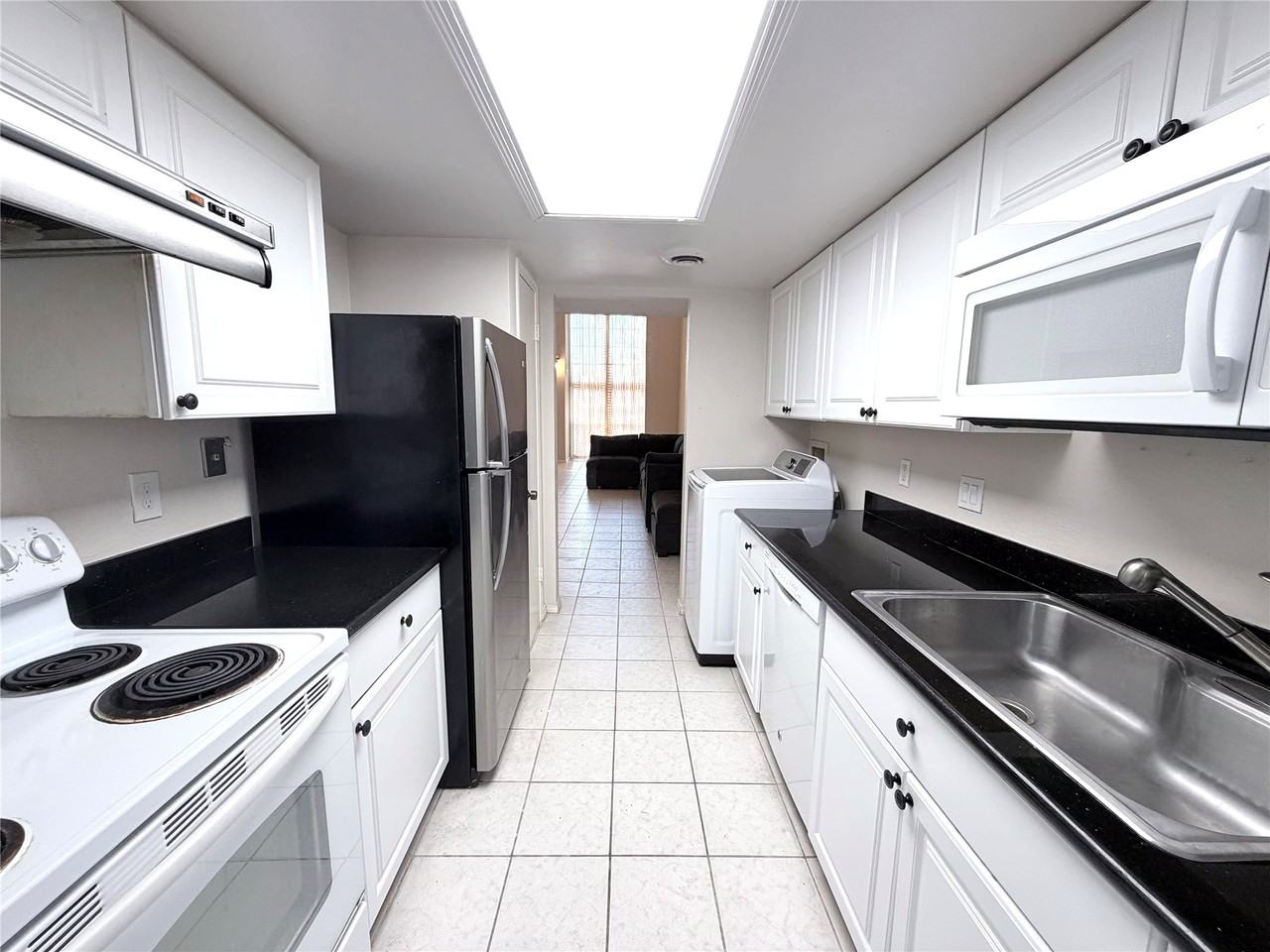 12633 Memorial Dr #12633-74 - Photo 3 of 23