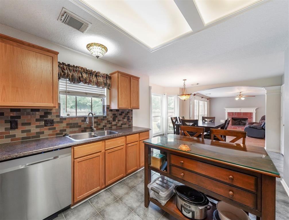 25719 Bearborough Dr #25719 - Photo 4 of 29