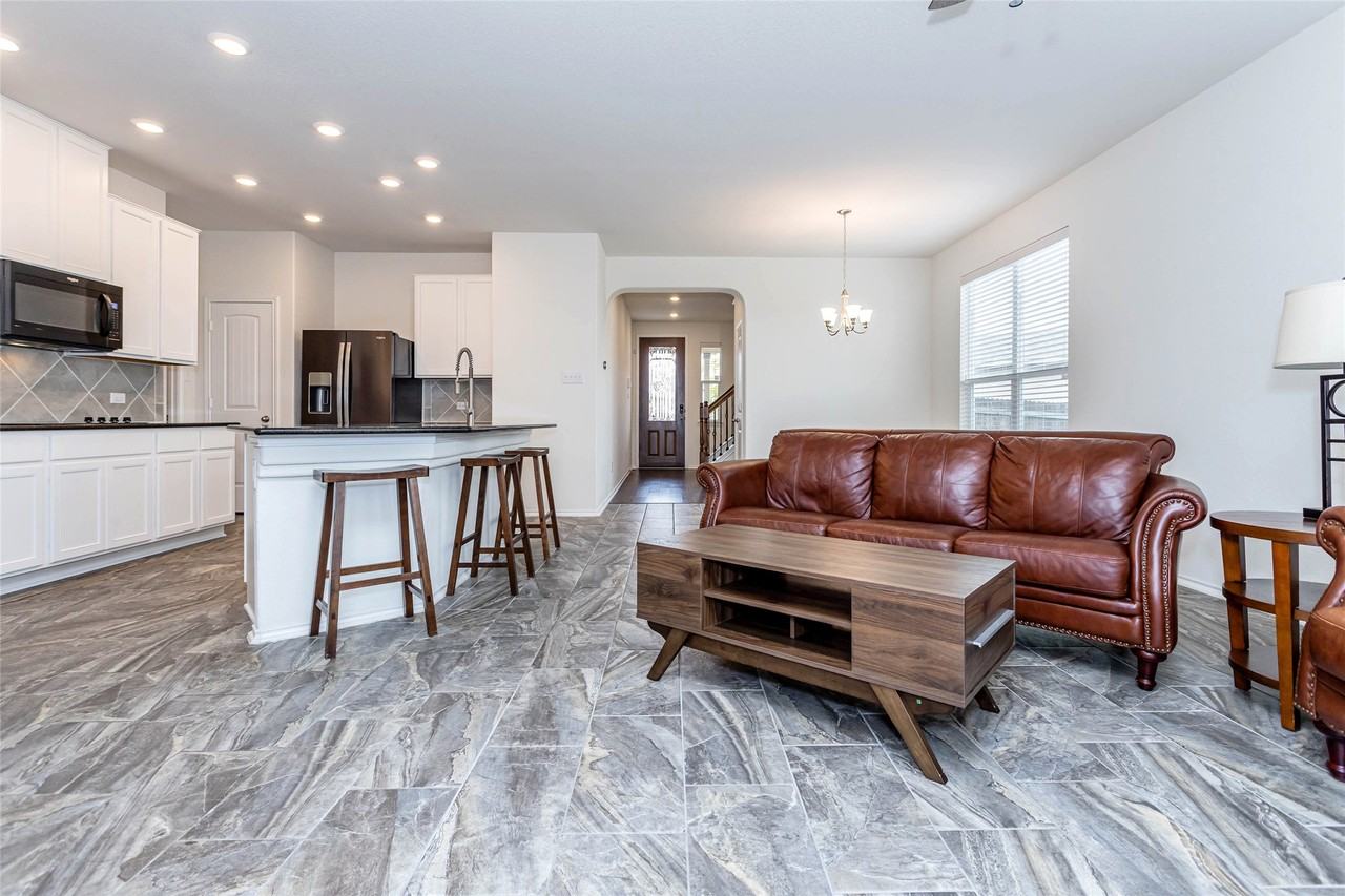 201 Tordesillas Dr #201 - Photo 2 of 33