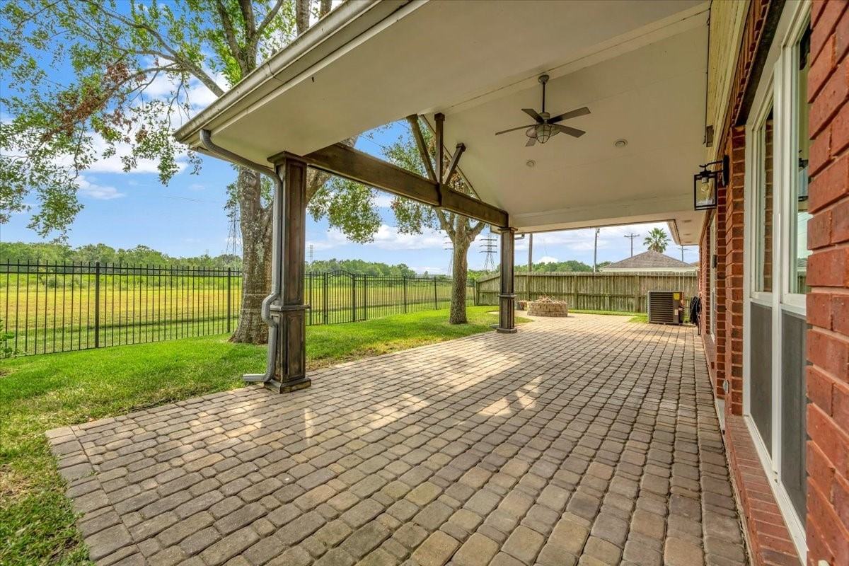 146 Bayou Bend Dr #146 - Photo 3 of 42