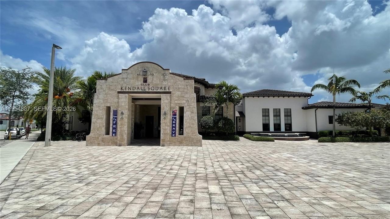 Sw 88th St - Photo 2 of 8