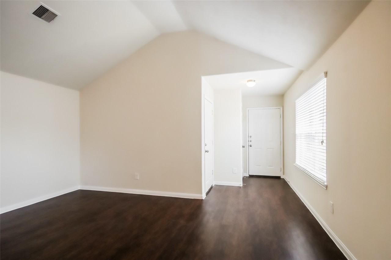 2418 High Island Way #2418A - Photo 4 of 14