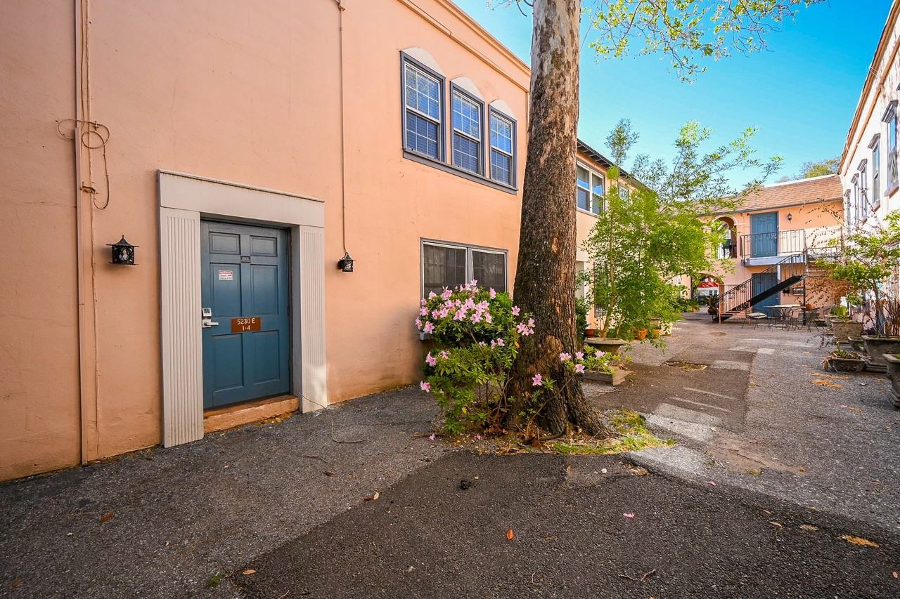 5230 Arboles Dr #5230-4 - Photo 4 of 18