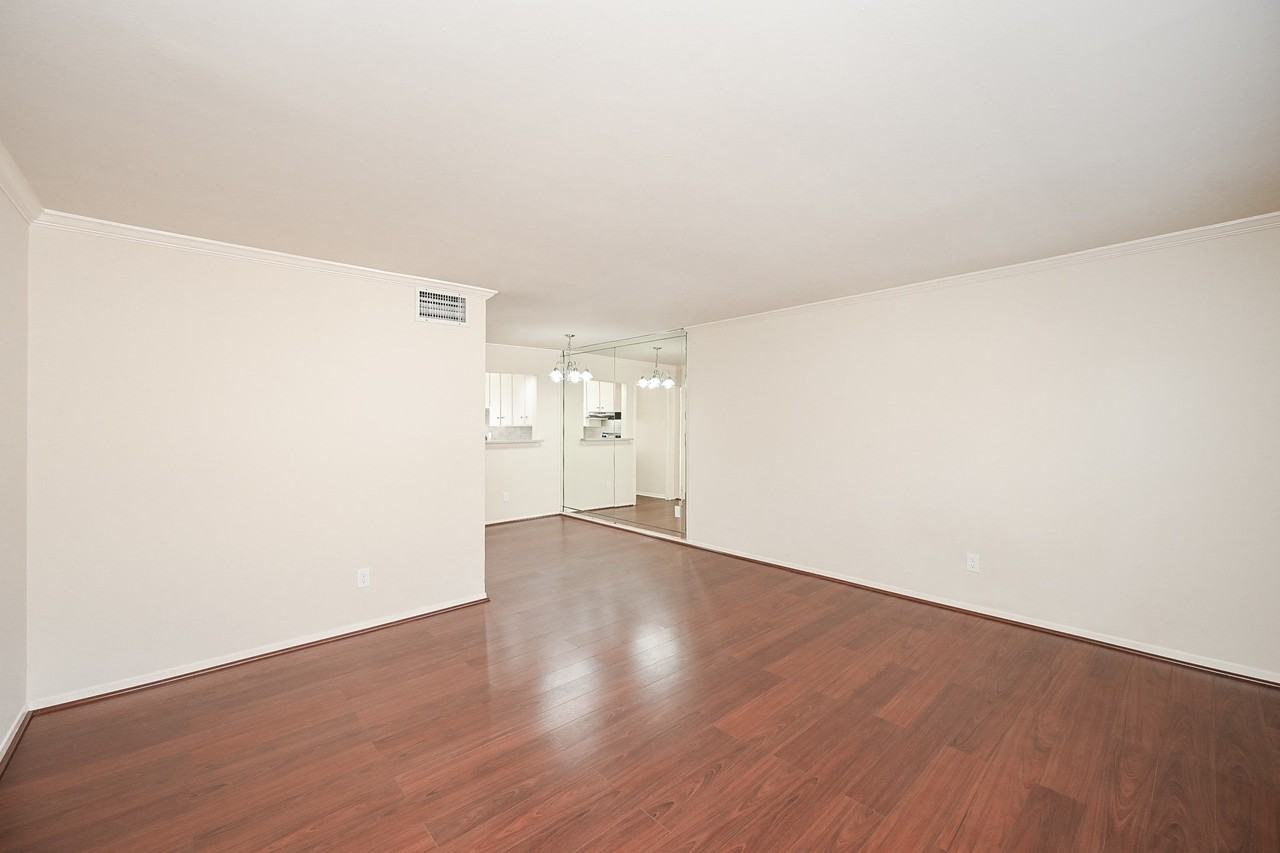 5230 Arboles Dr #5230-4 - Photo 7 of 18