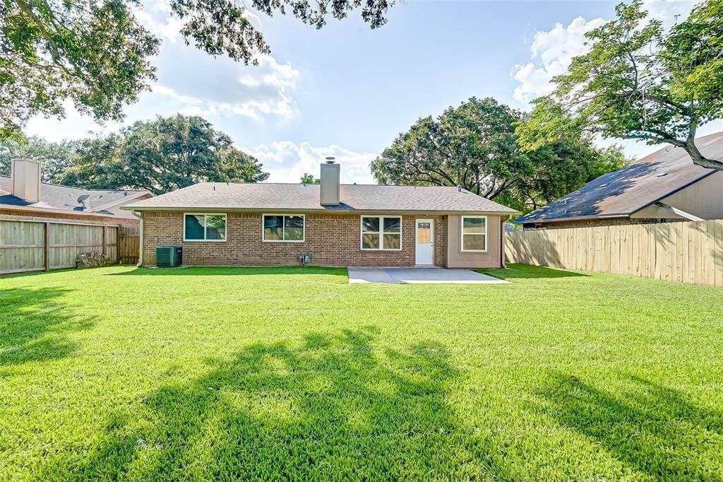 21231 Park Rock Ln #21231 - Photo 2 of 36