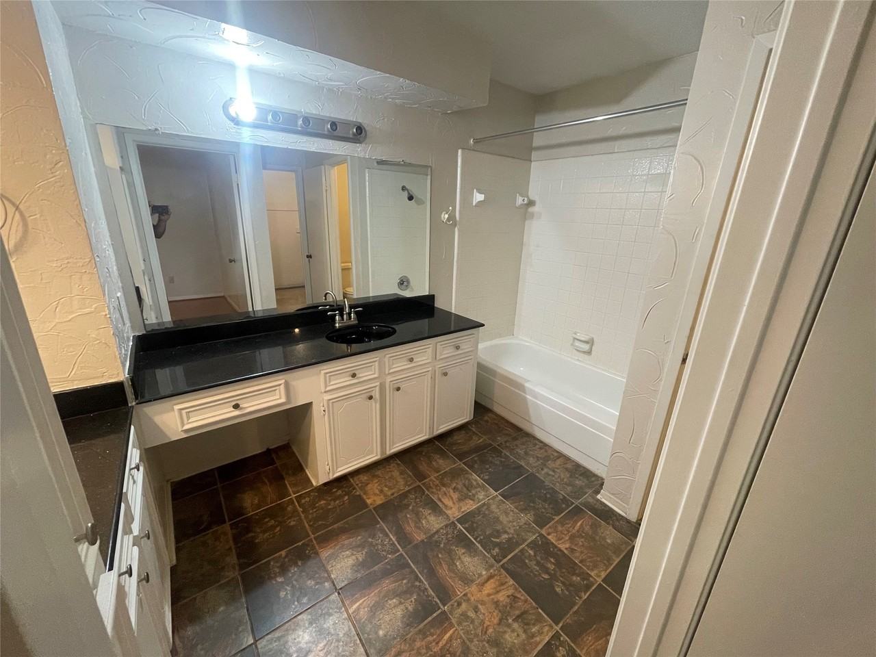 4105 Vista Rd #4105-1 - Photo 2 of 25