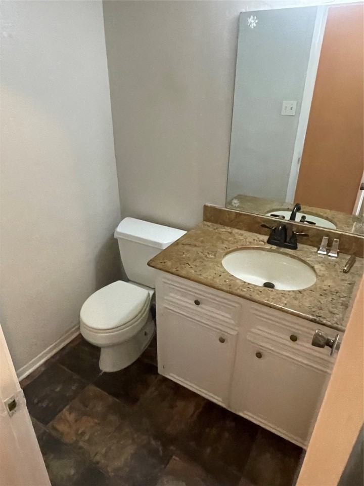 4105 Vista Rd #4105-1 - Photo 5 of 25