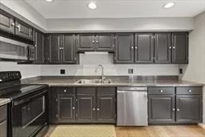 featured image of 102 Foxwood Cir