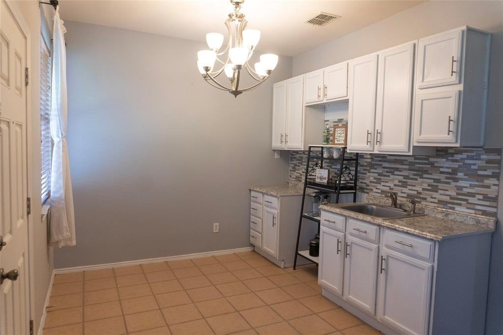 10120 Sourwood Dr #10120 - Photo 2 of 20