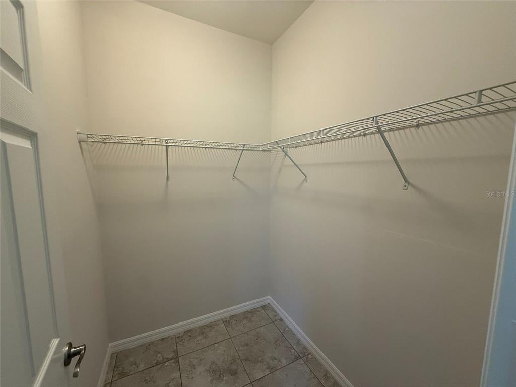 24484 Zephyr Ct #24484 - Photo 4 of 22