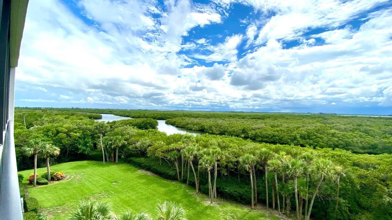 5059 N Highway A1a #5059-504 - Photo 2 of 23