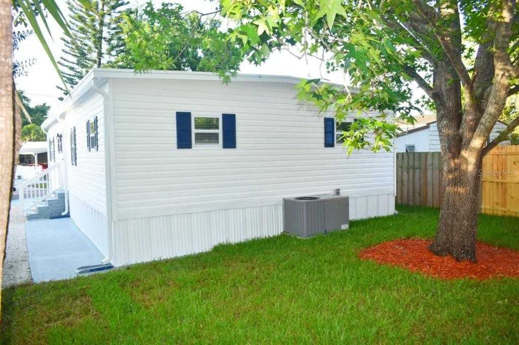 608 River Village Dr #608 - Photo 7 of 17