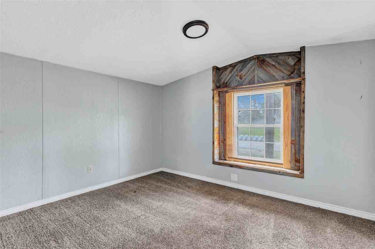 10821 Highway 150 #10821-18 - Photo 4 of 8