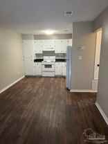 3202 Redwood Ln #3202B - Photo 1 of 1