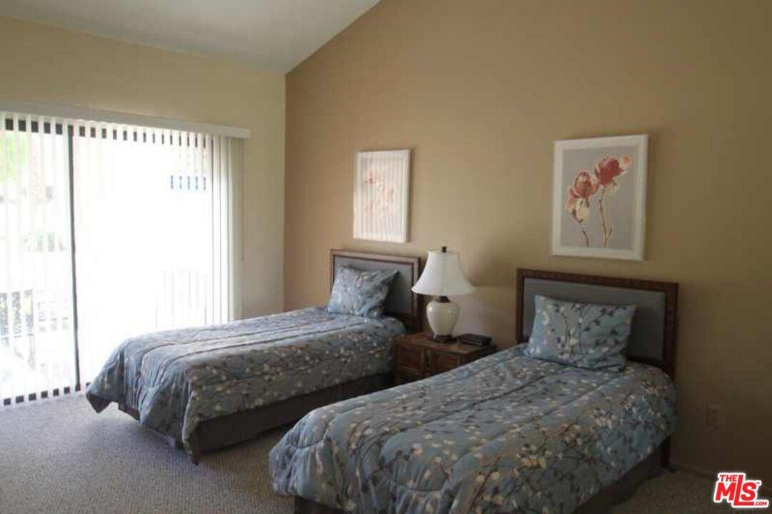 40324 Pebble Beach Cir #40324-3205 - Photo 3 of 15