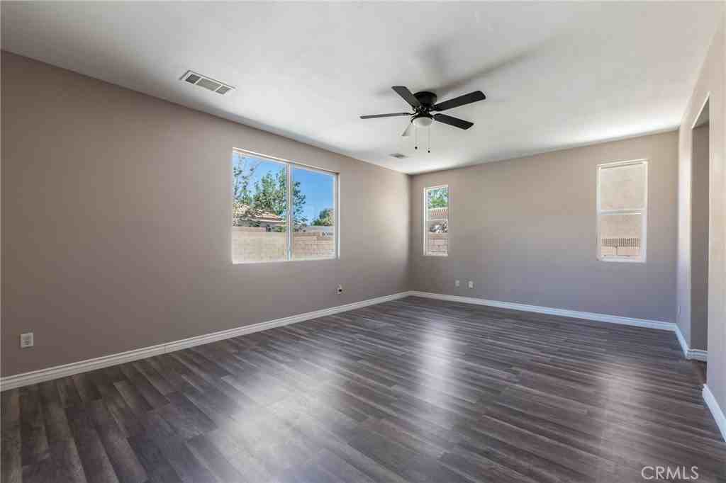 44435 Byron St #44435 - Photo 3 of 49