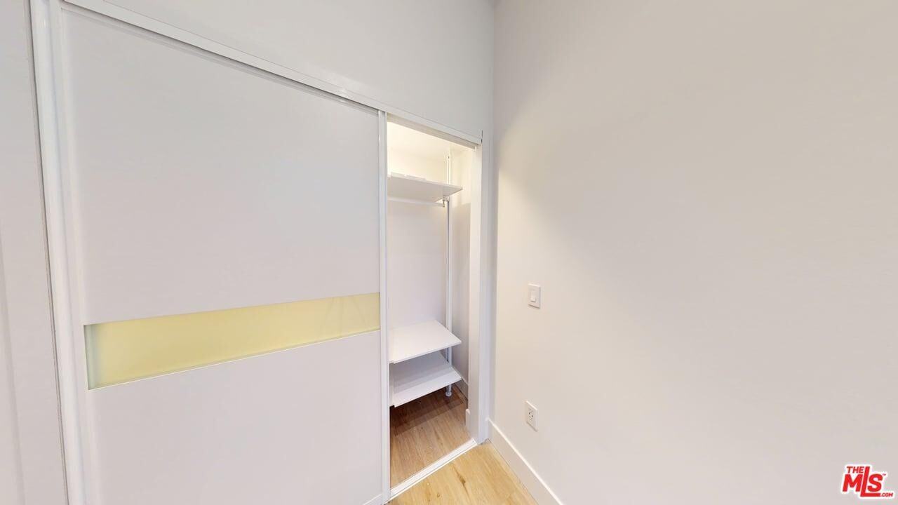 414 N Orange St #414-511 - Photo 3 of 18