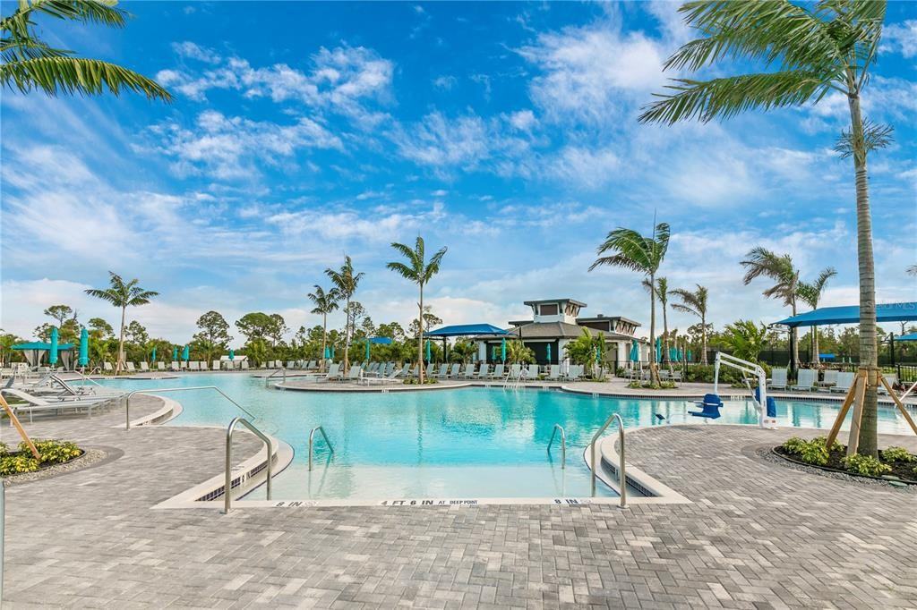 12625 Radiance Ct #12625-102 - Photo 7 of 50