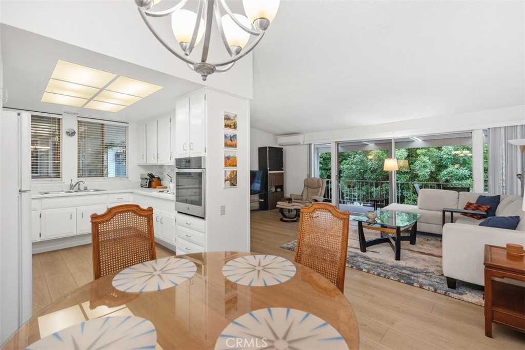 57 Calle Cadiz #57N - Photo 7 of 27